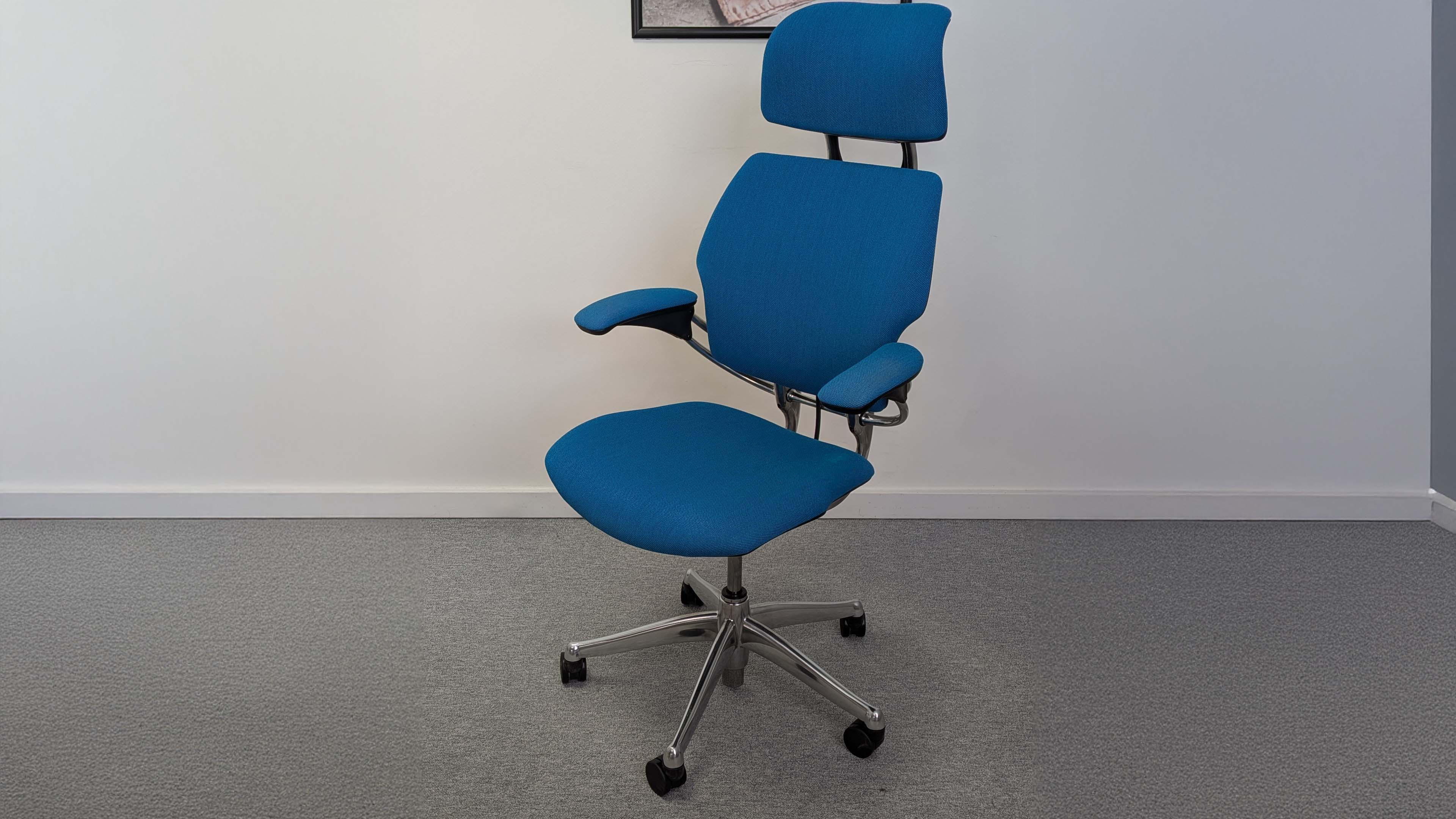 Humanscale Freedom Chair with Headrest