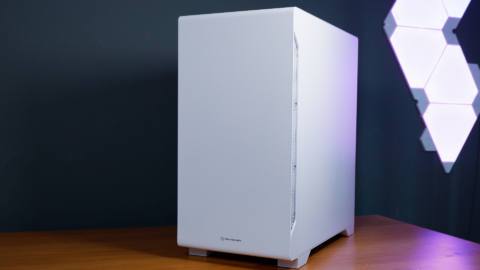 I’ve taken a proper bargain of a case from Thermaltake and built a gorgeous white PC with it