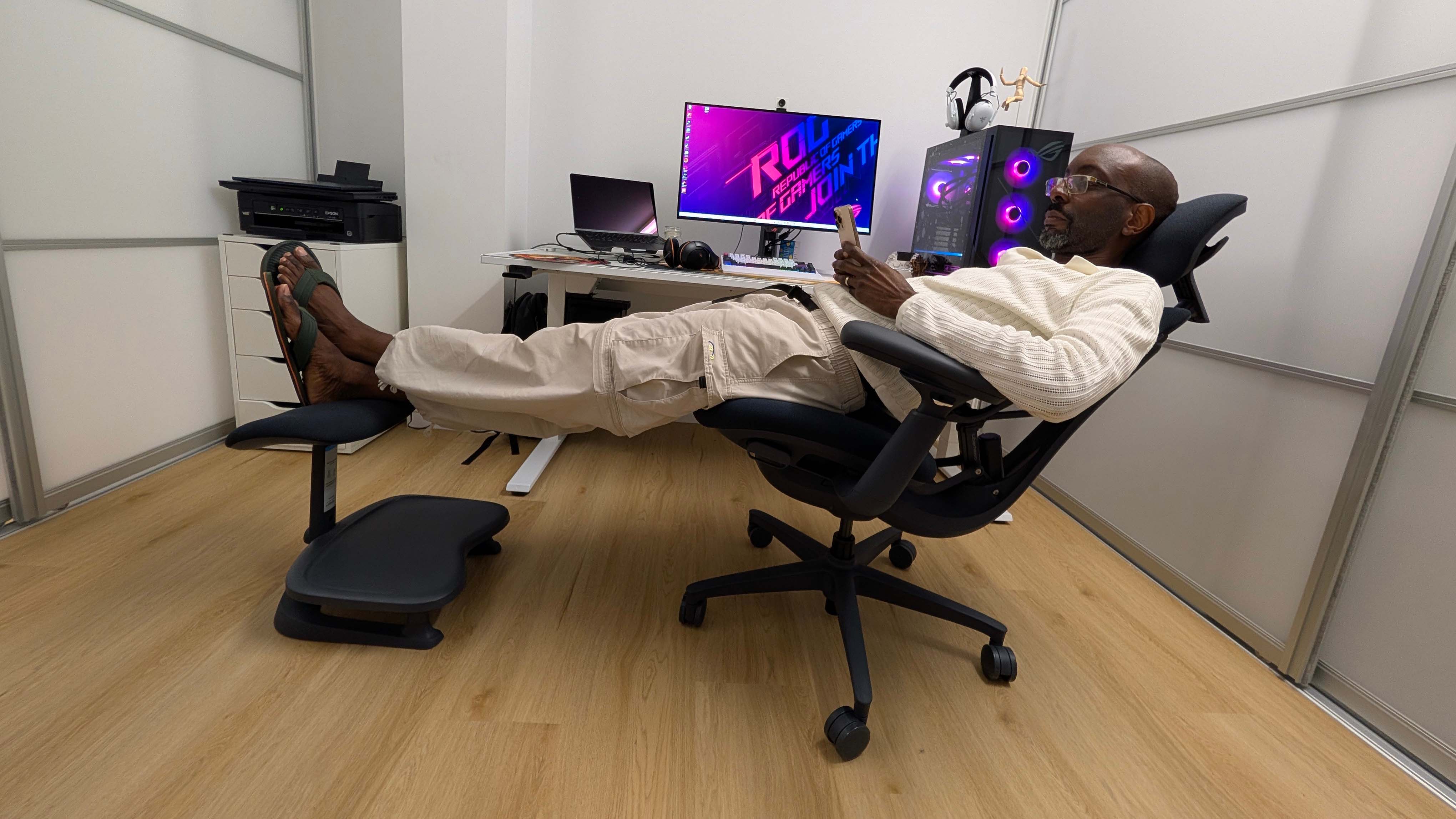 LiberNovo Omni gaming chair