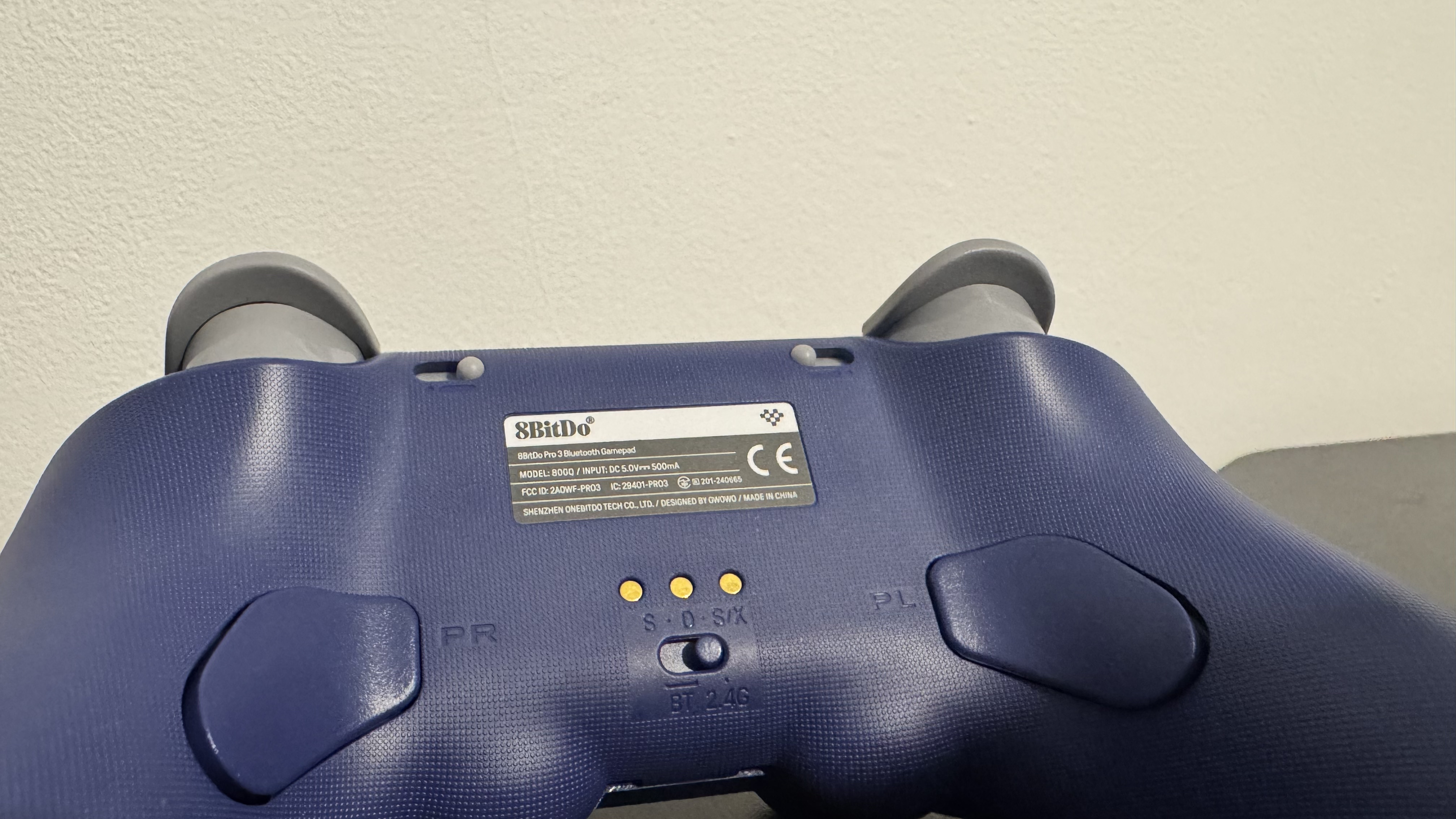 8BitDo Pro 3 controller