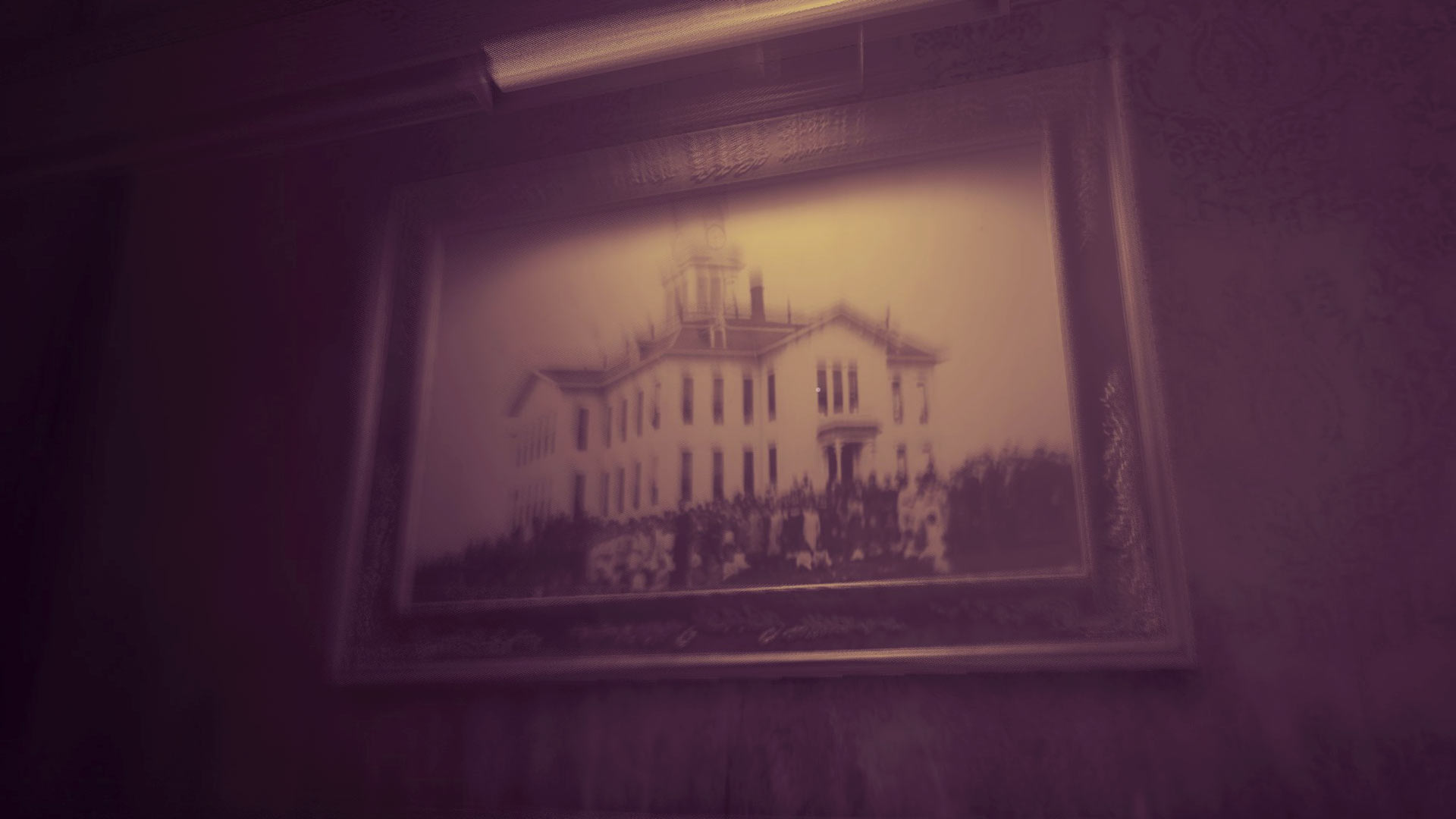 The Bloodlines 2 Cross of Saint James location in Glacier Hotel, an old timey photo of Seattle.