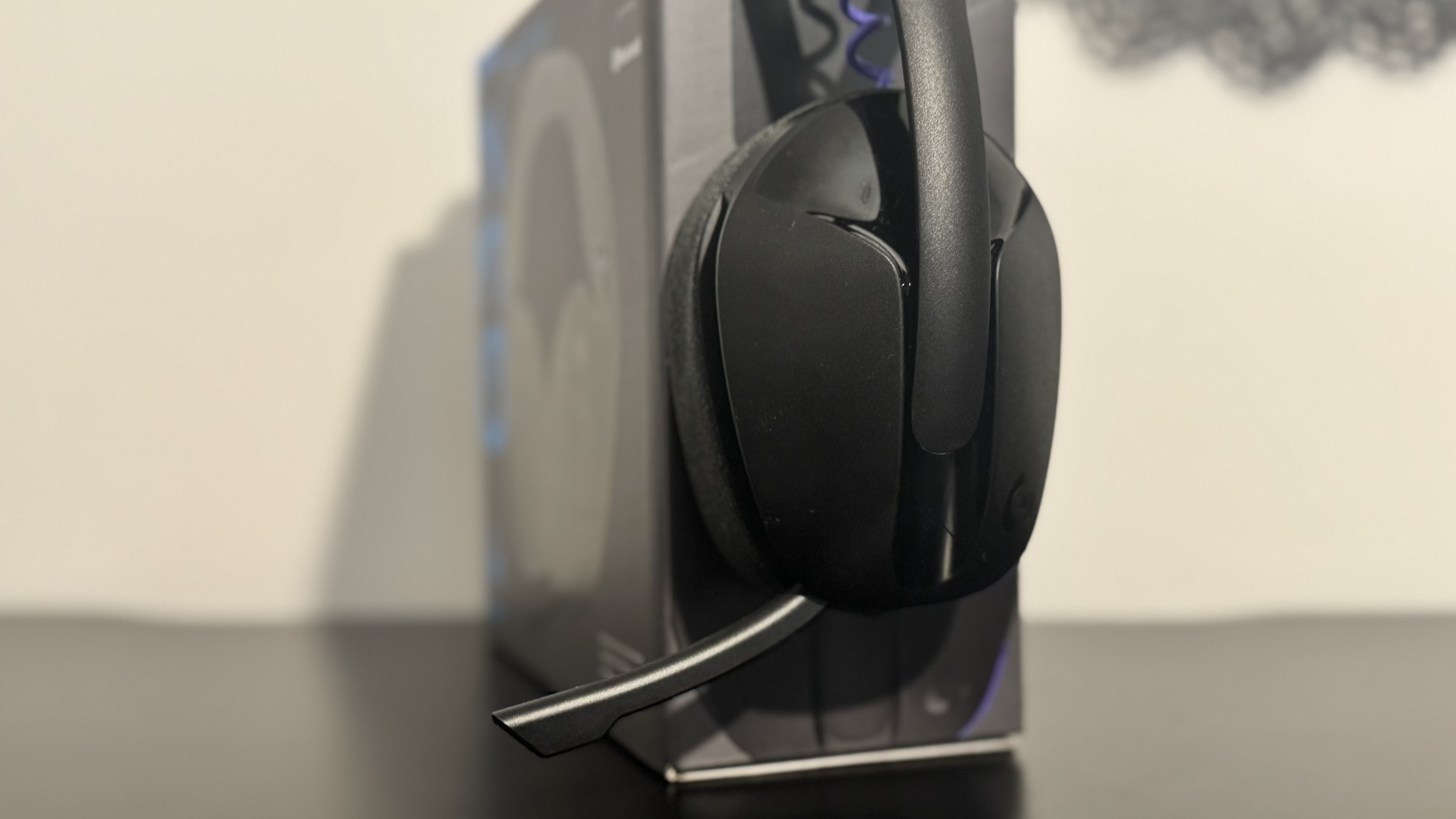 Logitech G321 Lightspeed gaming headset