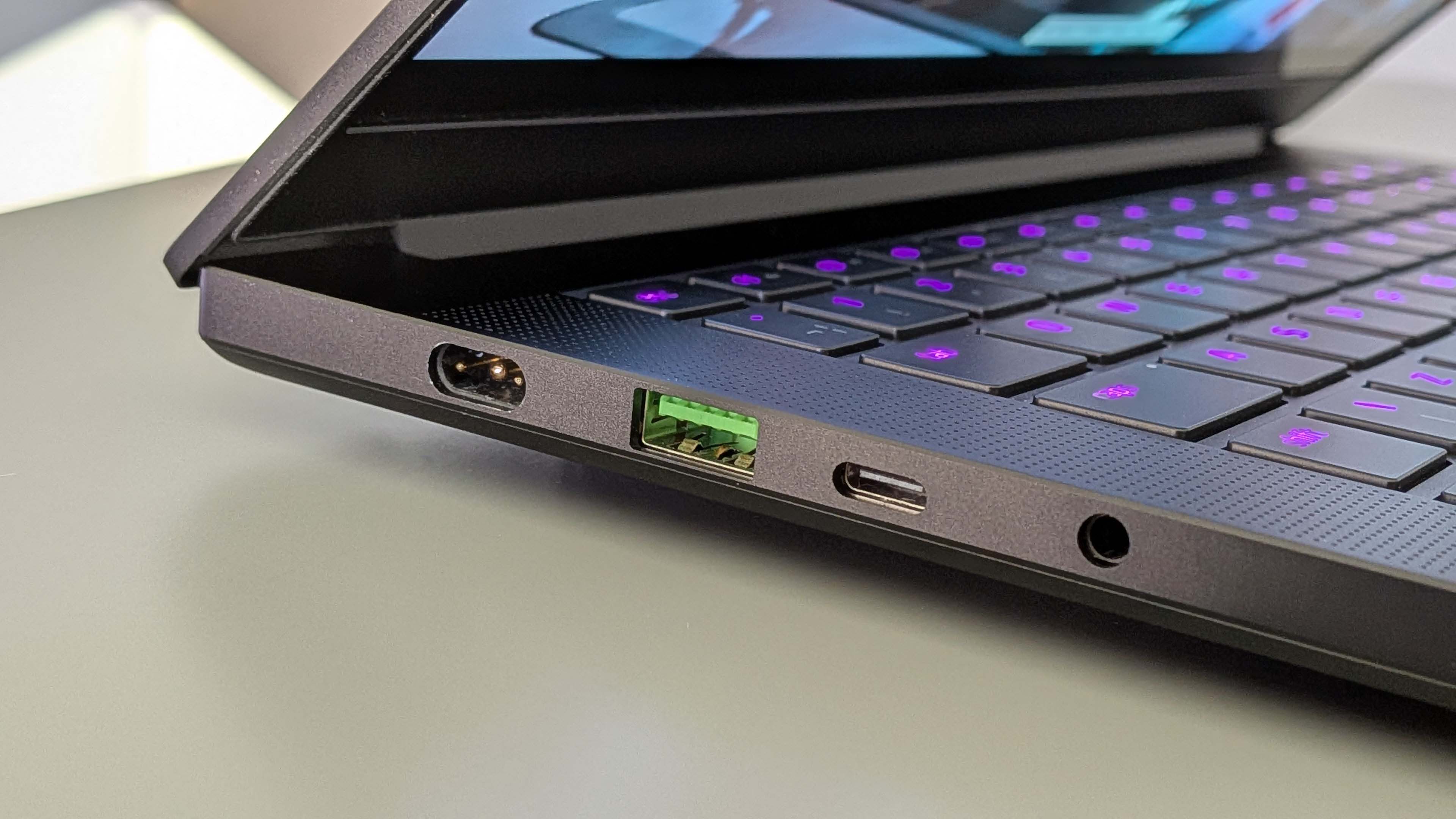 Razer Blade 14 (2025) gaming laptop