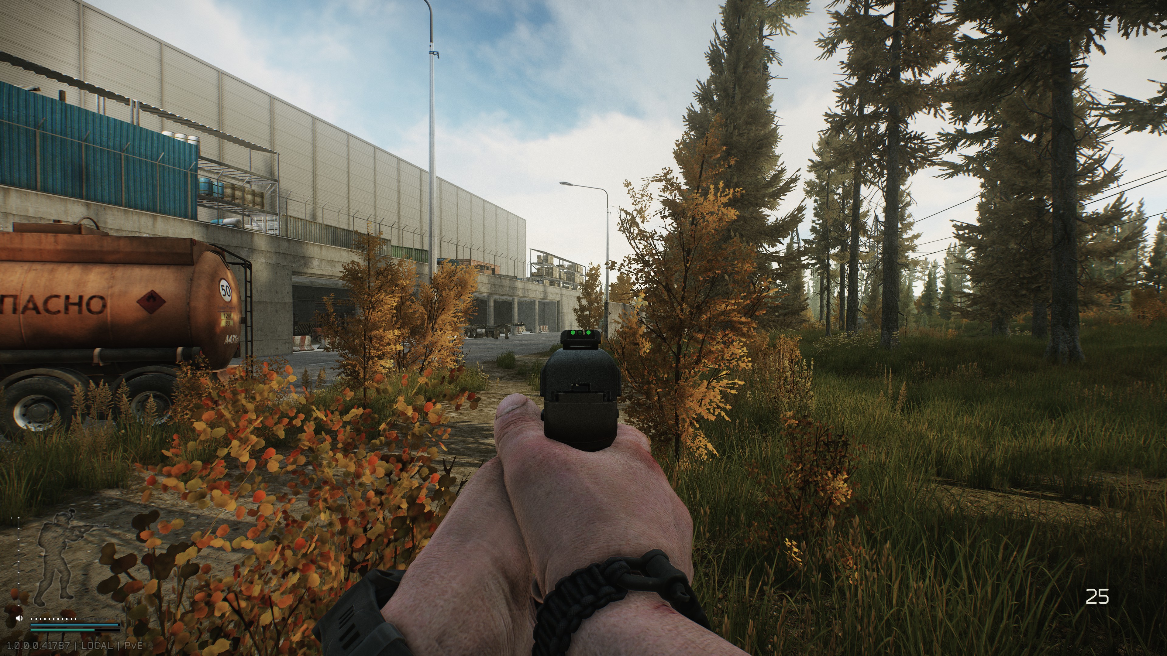 A player looks out over their surroundings in Escape from Tarkov.