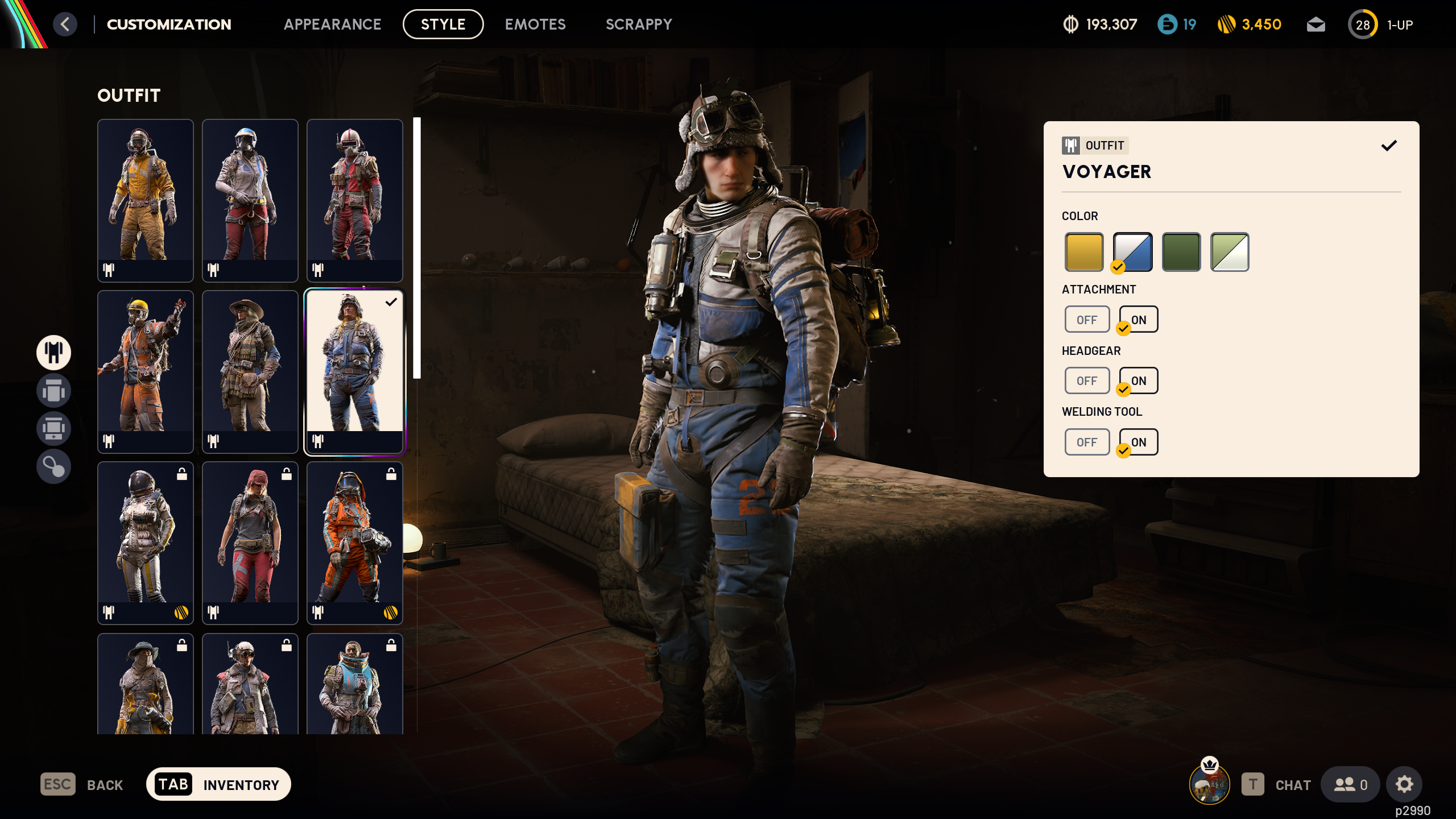 Arc Raiders cosmetics: The Voyager outfit in the raider customisation menu.