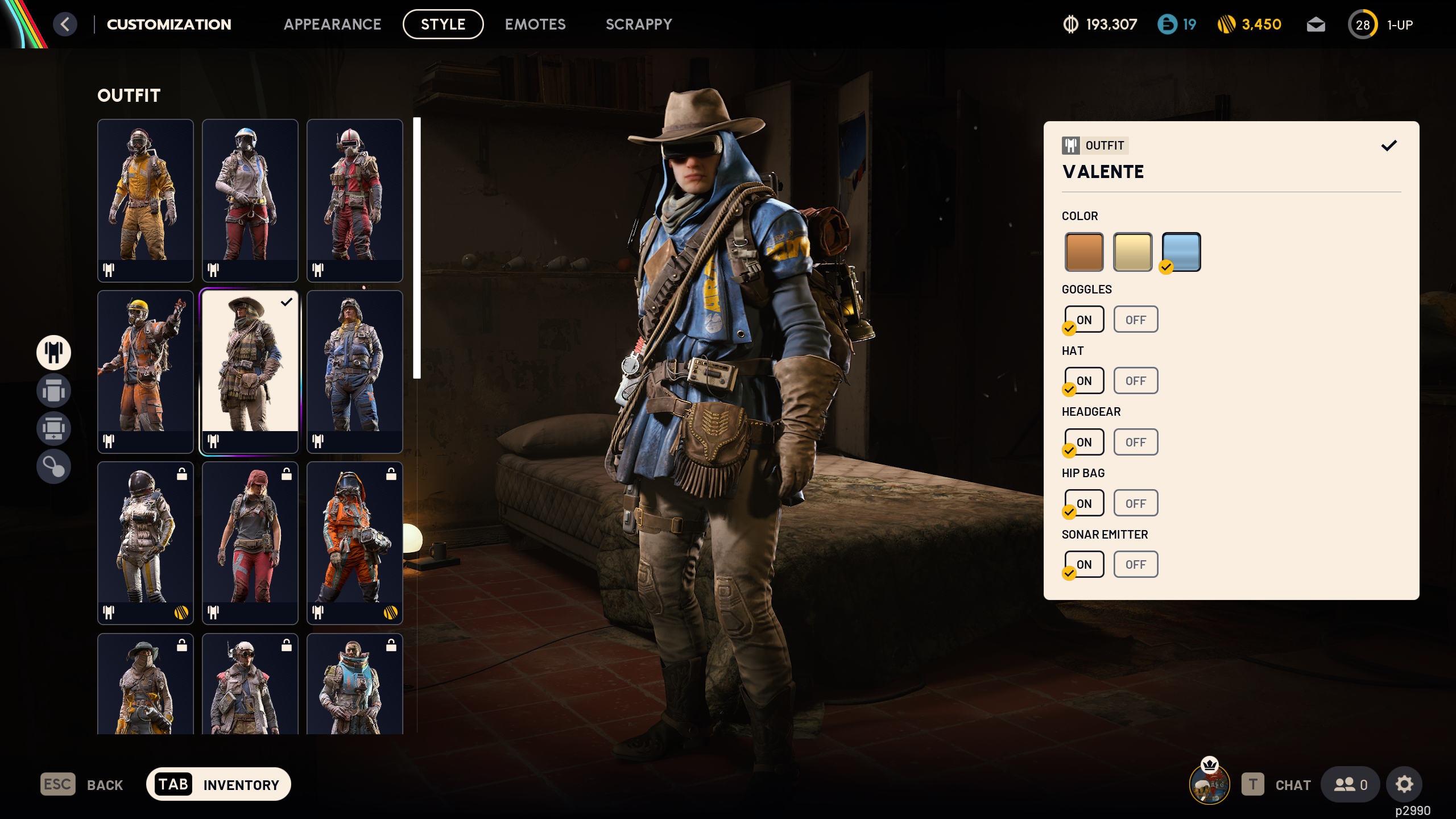 Arc Raiders cosmetics: The Valente outfit in the raider customisation menu.