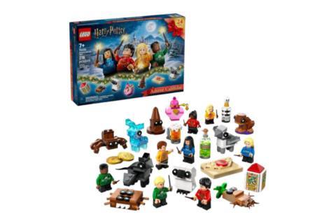 LEGO Harry Potter Advent Calendar Lets You Grab Mini Figures for Peanuts, Wizarding Fans Are Clearing Shelves