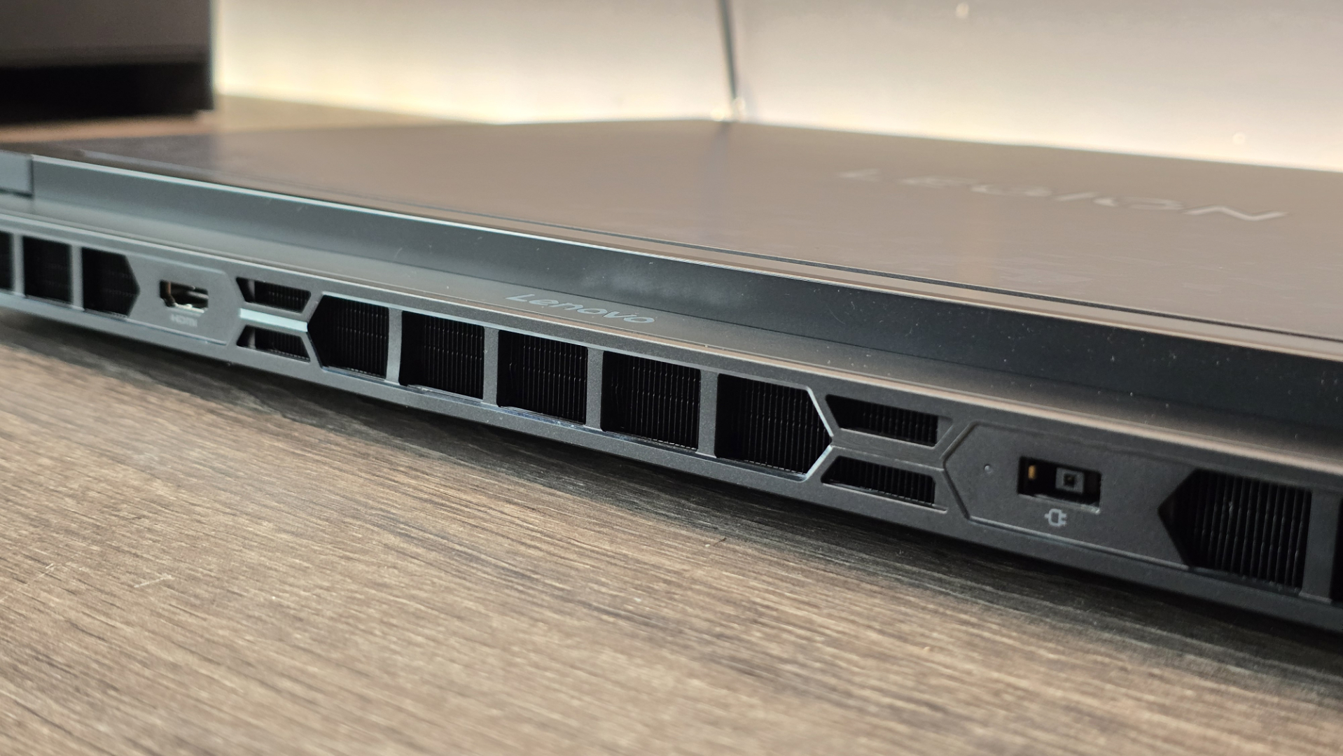 Lenovo Legion 9i Gen 10 gaming laptop