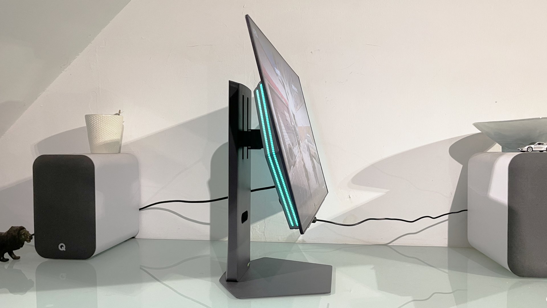 LG UltraGear 27GX790A