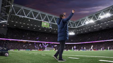 Top football manager reminds football media that real football ‘is not Football Manager, unfortunately’