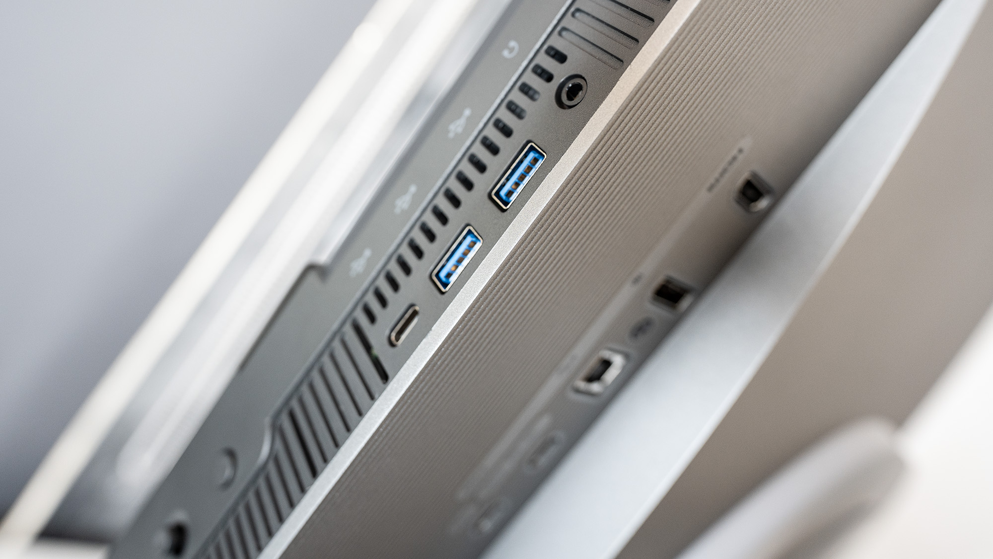 BenQ RD280UG 3:2 monitor from various angles.