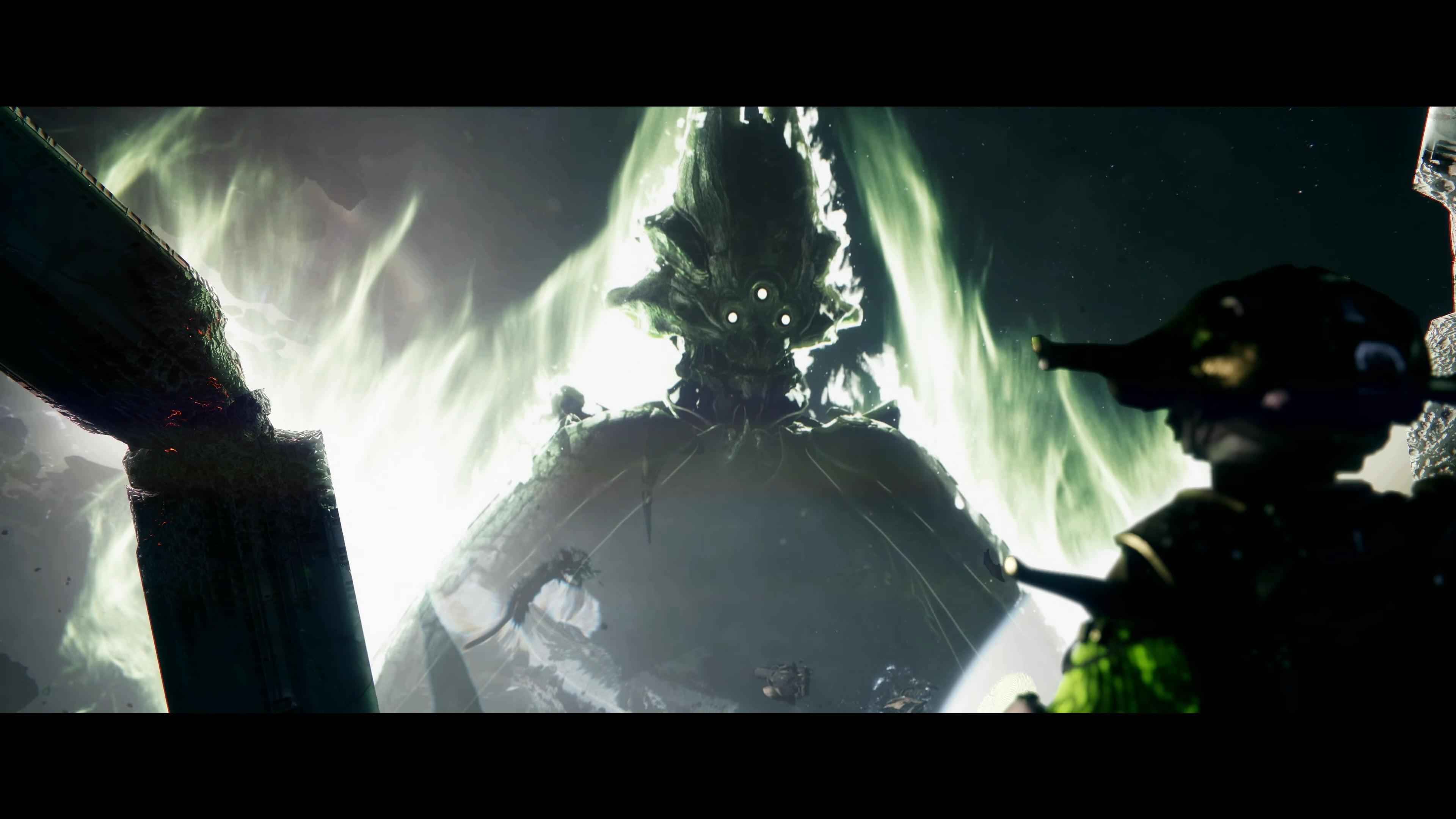 Xivu Arath menaces a player in the ascendant plane in Destiny 2.
