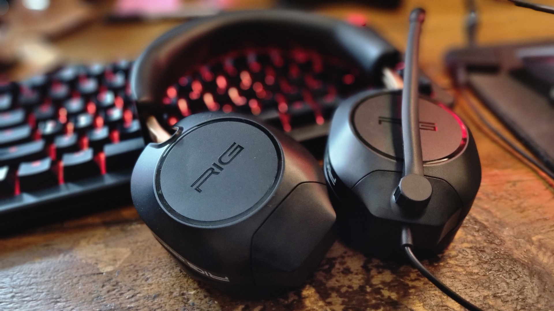 The Rig R5 Spear Max HD gaming headset