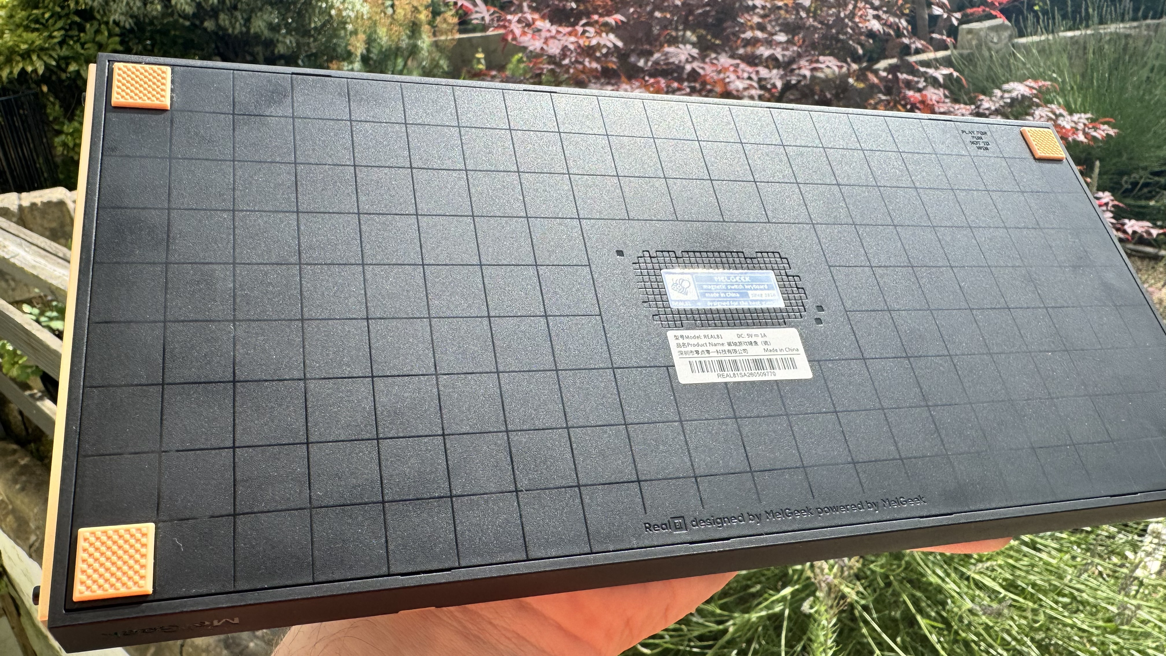Melgeek Real 81 gaming keyboard outside