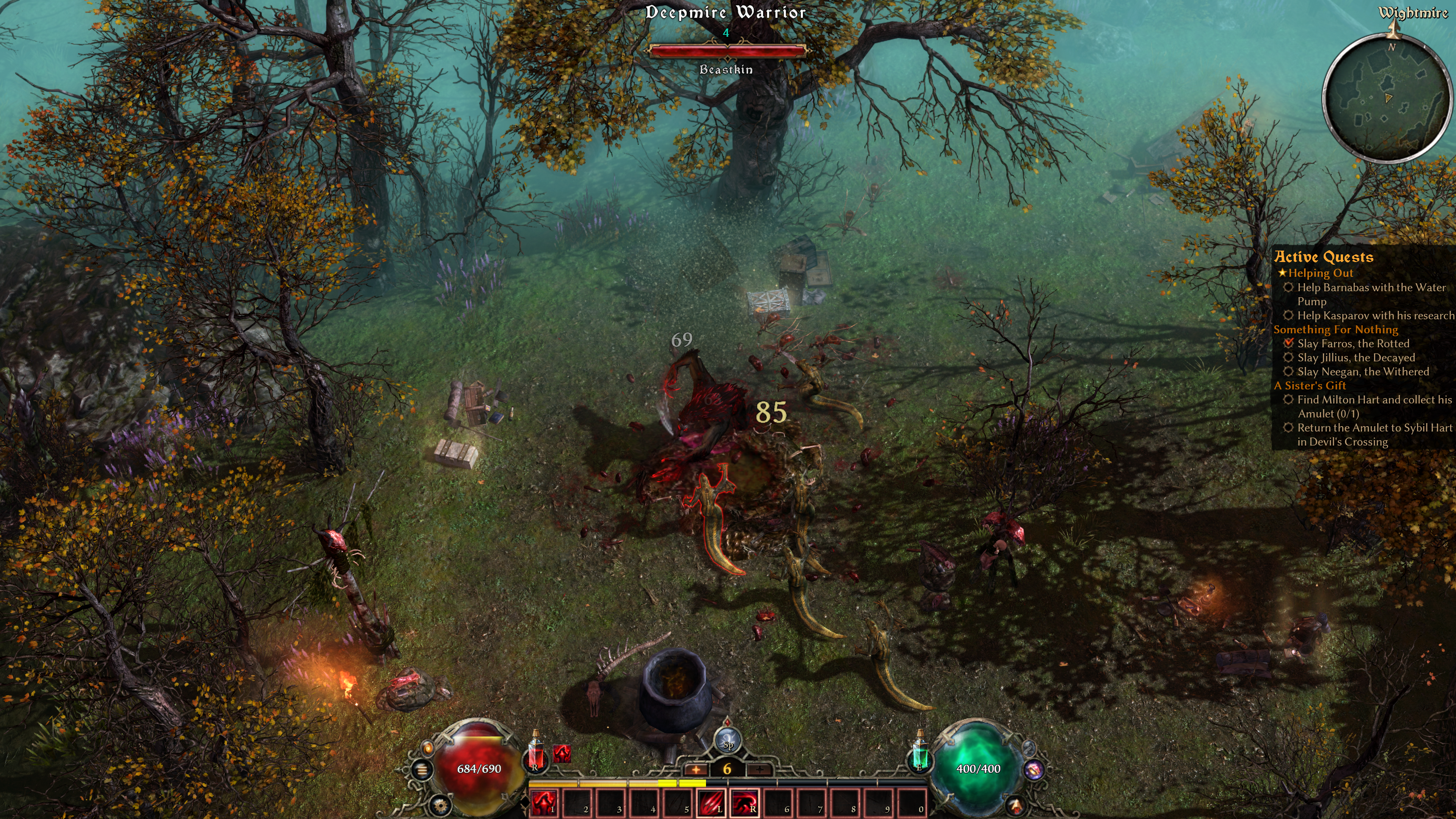 A screenshot of action RPG Grim Dawn. A player character pounces on enemies as a werewolf and shreds them apart.