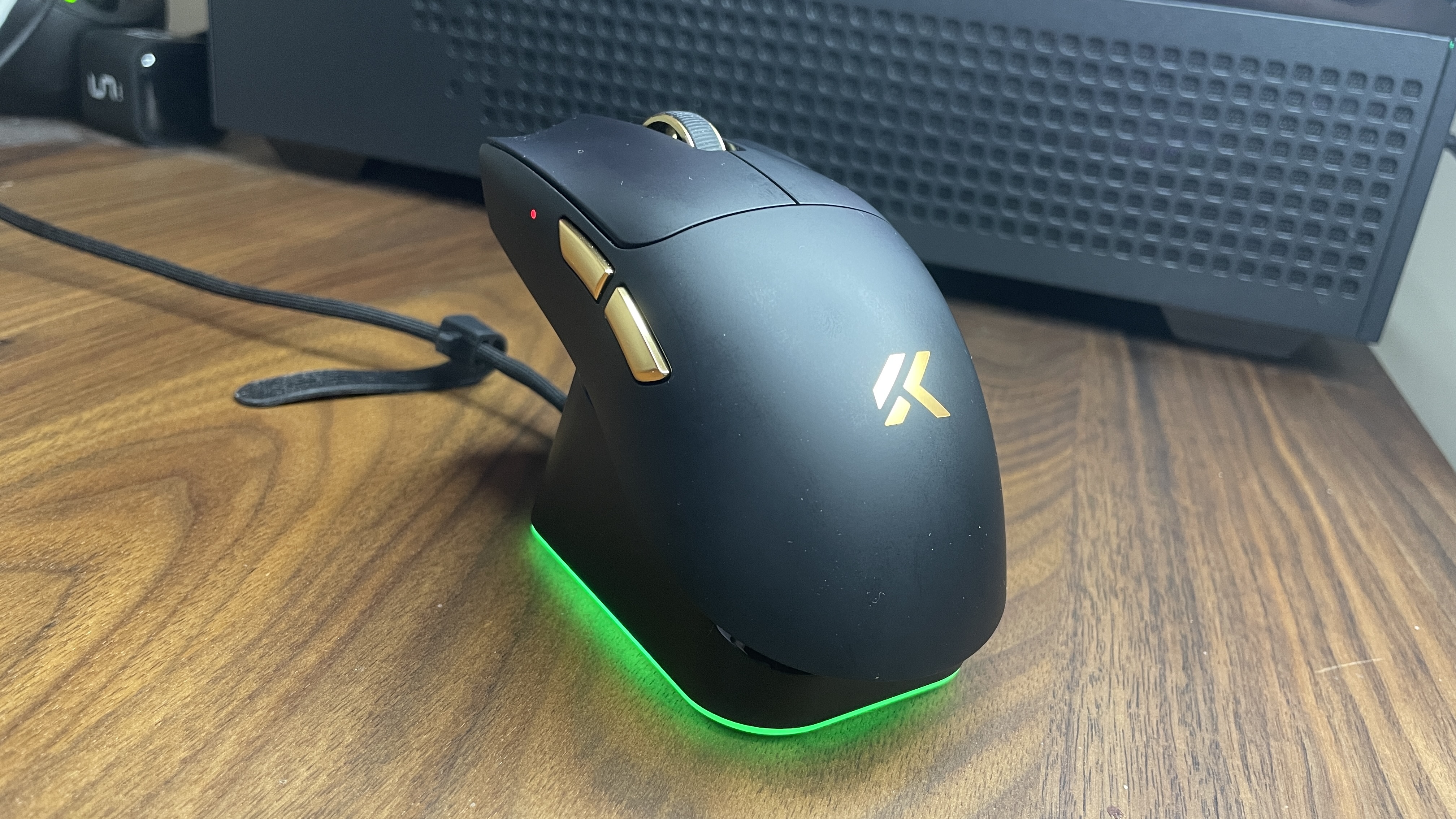 An Mchose K7 V2 Ultra+ gaming mouse.