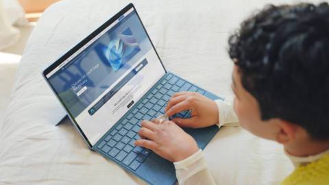 Microsoft quietly deletes 32 GB RAM recommendation, which I’m sure has nothing to do with it bringing back 8 GB laptops