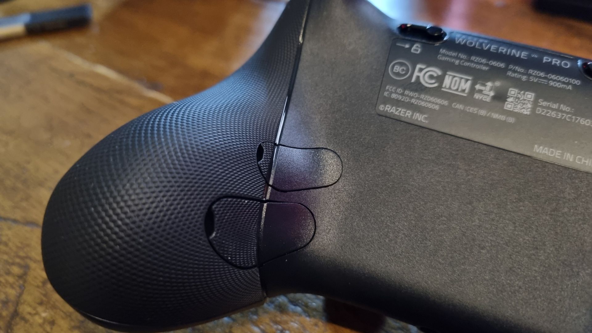 The blocked off rear paddles of the Razer Wolverine V4 Pro